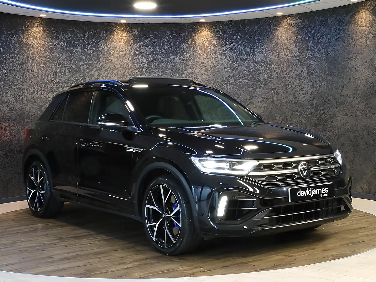 Used 2025 Volkswagen T-Roc R Black Edition Deep Black Pearl - Interior and Exterior details 9