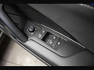 Used 2025 Volkswagen Tayron R-Line Green - Interior and Exterior details 12