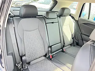 Used 2025 Volkswagen Tiguan Life Black - Interior and Exterior details 15