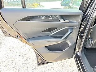 Used 2025 Volkswagen Tiguan Life Black - Interior and Exterior details 18
