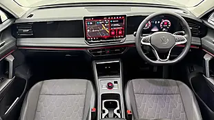 Used 2025 Volkswagen Tiguan Match Black - Interior and Exterior details 11