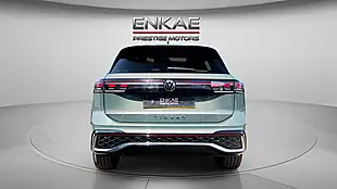 Used 2025 Volkswagen Tiguan R-Line Green - Interior and Exterior details 4