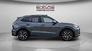 Used 2025 Volkswagen Tiguan R-Line Grey - Interior and Exterior details 3
