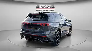 Used 2025 Volkswagen Tiguan R-Line Grey - Interior and Exterior details 4