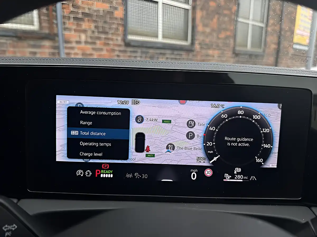 Used 2025 Volkswagen Tiguan R-Line Grey - Interior and Exterior details 11