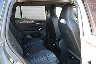 Used 2025 Volkswagen Tiguan R-Line Grey - Interior and Exterior details 7