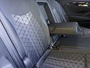 Used 2025 Volkswagen Tiguan R-Line Silver - Interior and Exterior details 8