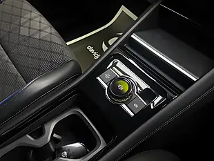 Used 2025 Volkswagen Tiguan R-Line Silver - Interior and Exterior details 13