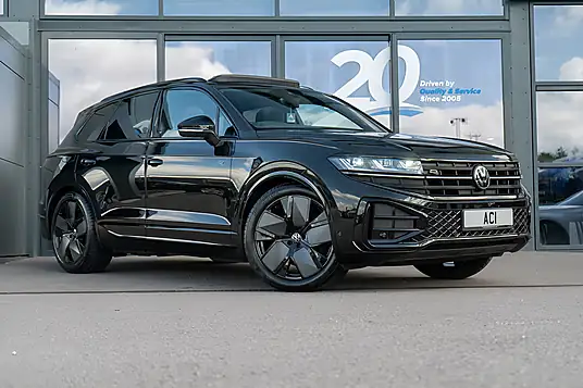2025 Volkswagen Touareg TDI V6 Black Edition