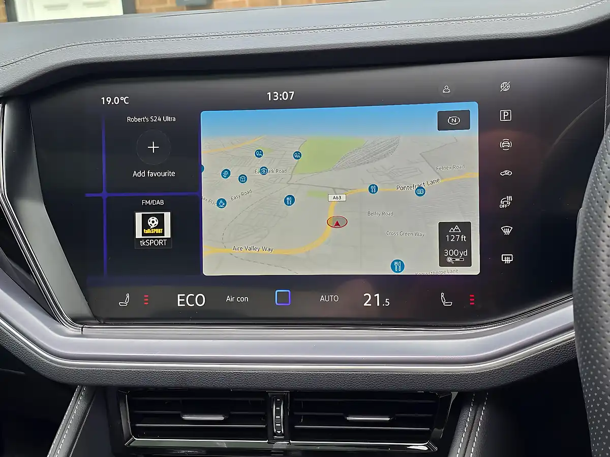 Used 2025 Volkswagen Touareg Black Edition Grey - Interior and Exterior details 16