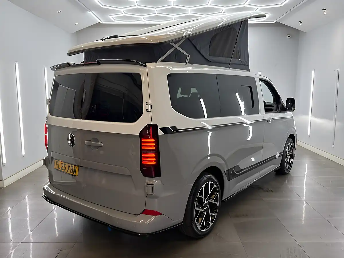 Used 2025 Volkswagen Transporter Commerce Plus White/Grey - Interior and Exterior details 4