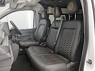 Used 2025 Volkswagen Transporter Commerce Plus White - Interior and Exterior details 15