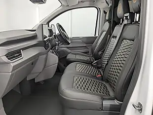 Used 2025 Volkswagen Transporter Commerce Plus White - Interior and Exterior details 16
