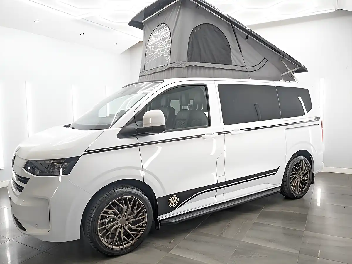 Used 2025 Volkswagen Transporter Commerce Plus White - Interior and Exterior details 4
