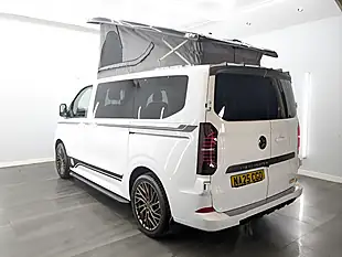 Used 2025 Volkswagen Transporter Commerce Plus White - Interior and Exterior details 8