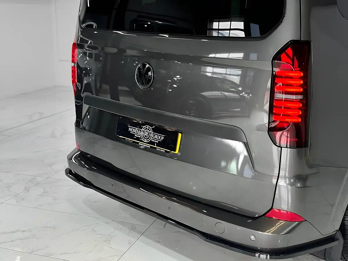 Used 2025 Volkswagen Transporter Commerce Pro Grey - Interior and Exterior details 17