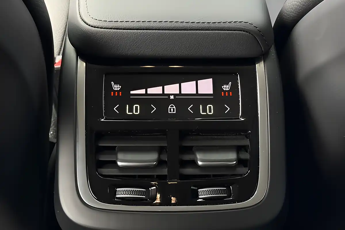 Used 2025 Volvo V60 Dark Plus Black - Interior and Exterior details 13
