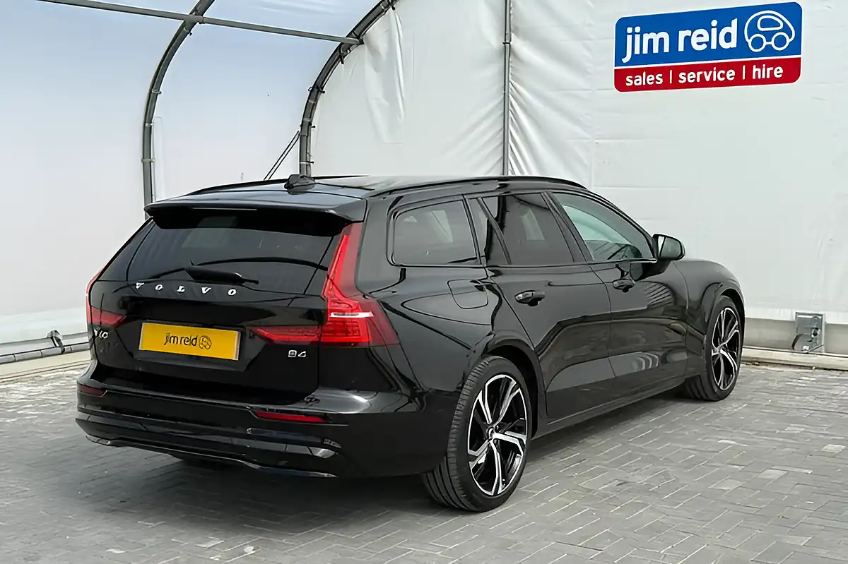 Used 2025 Volvo V60 Dark Plus Black - Interior and Exterior details 18