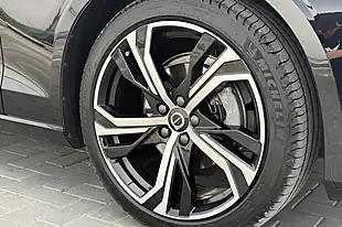 Used 2025 Volvo V60 Dark Plus Black - Interior and Exterior details 6