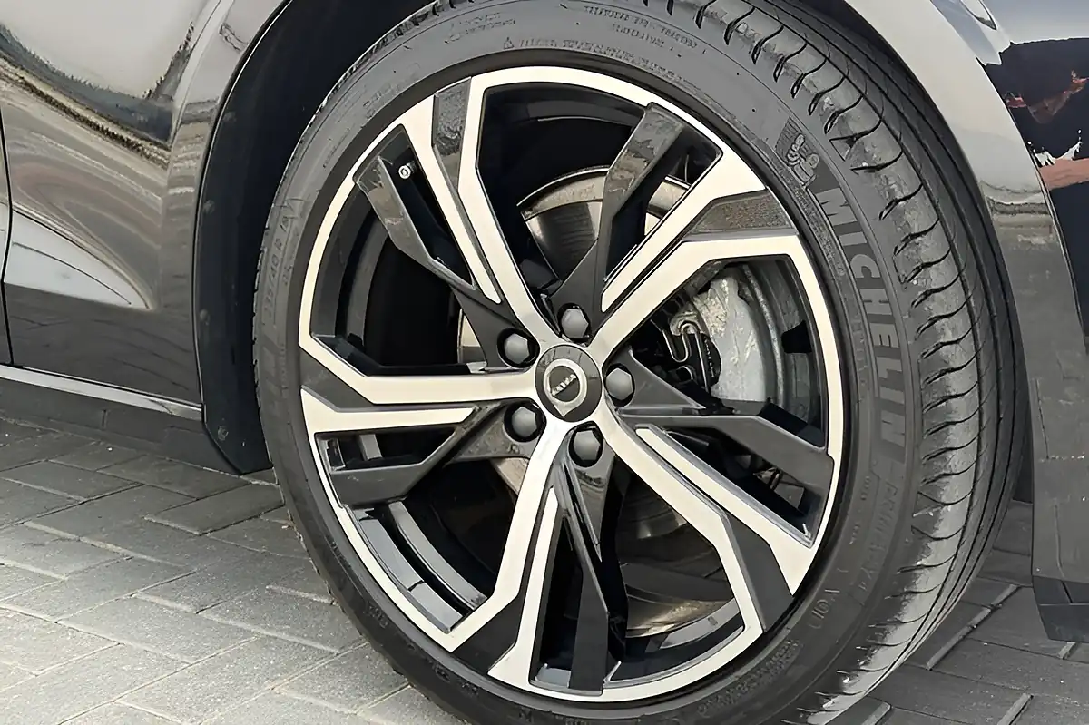 Used 2025 Volvo V60 Dark Plus Black - Interior and Exterior details 6