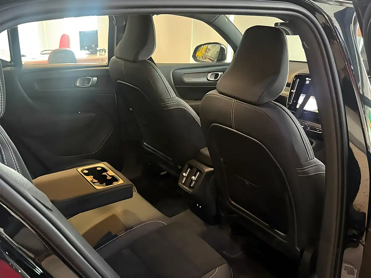 Used 2025 Volvo XC40 Plus Dark Black - Interior and Exterior details 10