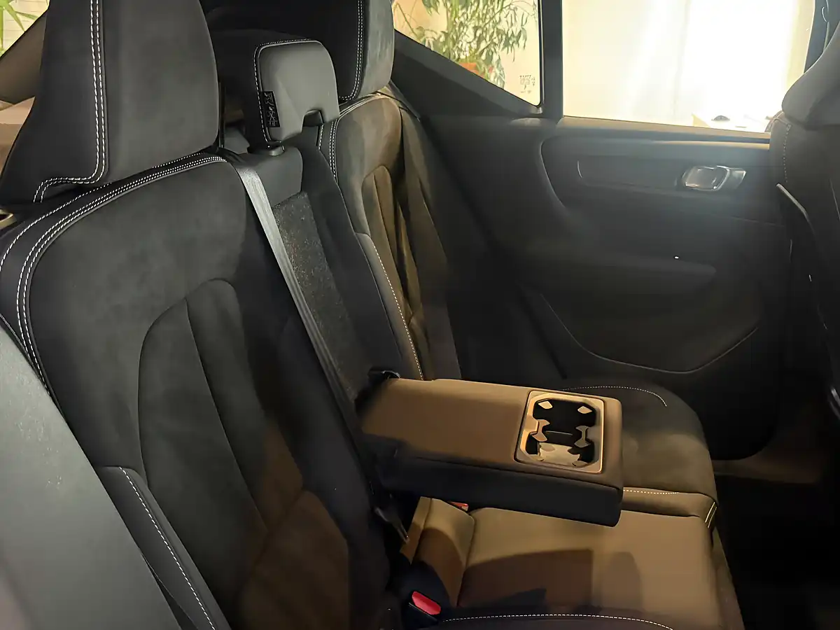 Used 2025 Volvo XC40 Plus Dark Black - Interior and Exterior details 11