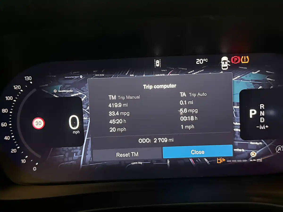 Used 2025 Volvo XC40 Plus Dark Black - Interior and Exterior details 19