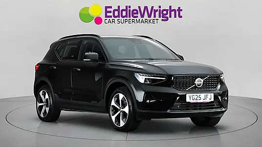 2025 Volvo XC40 PLUS DARK 2.0 B4 MHEV