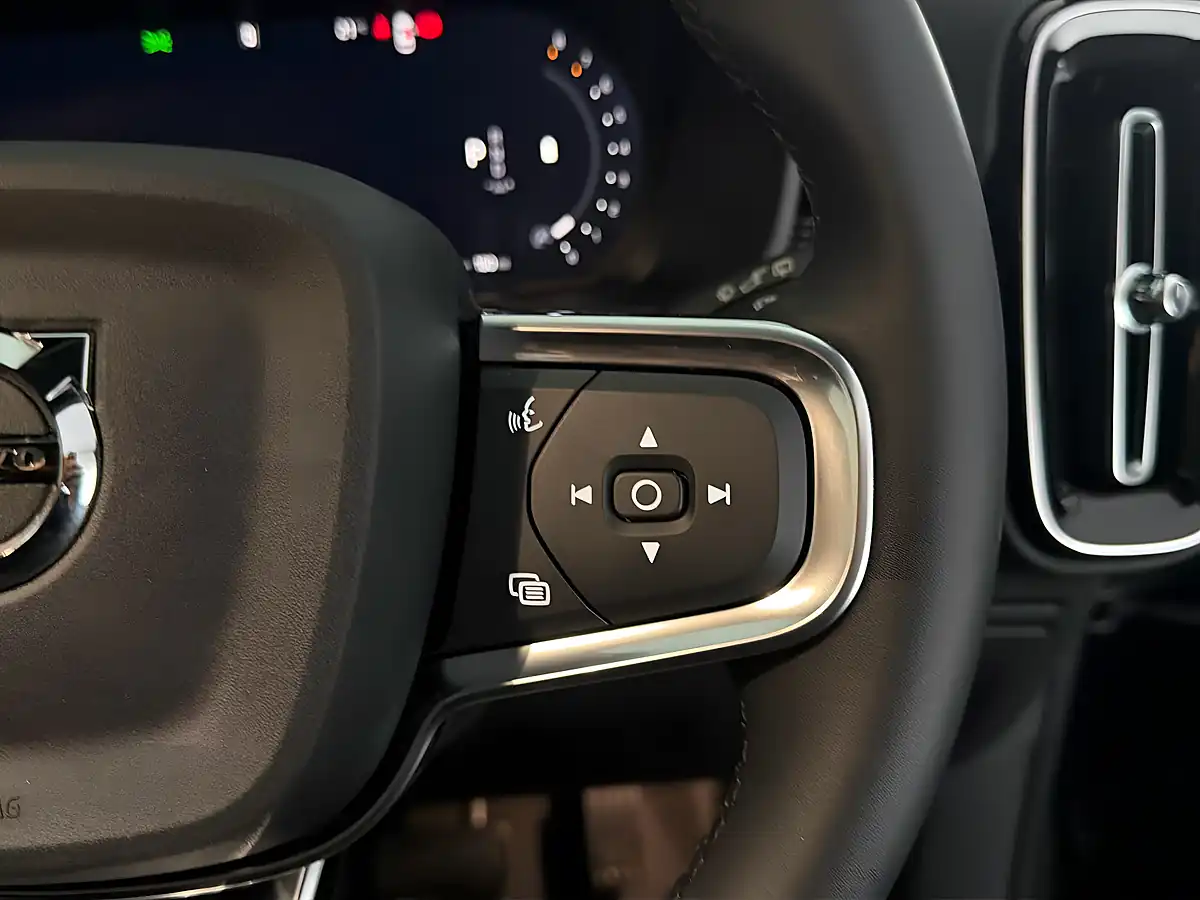 Used 2025 Volvo XC40 Plus Dark Black - Interior and Exterior details 18