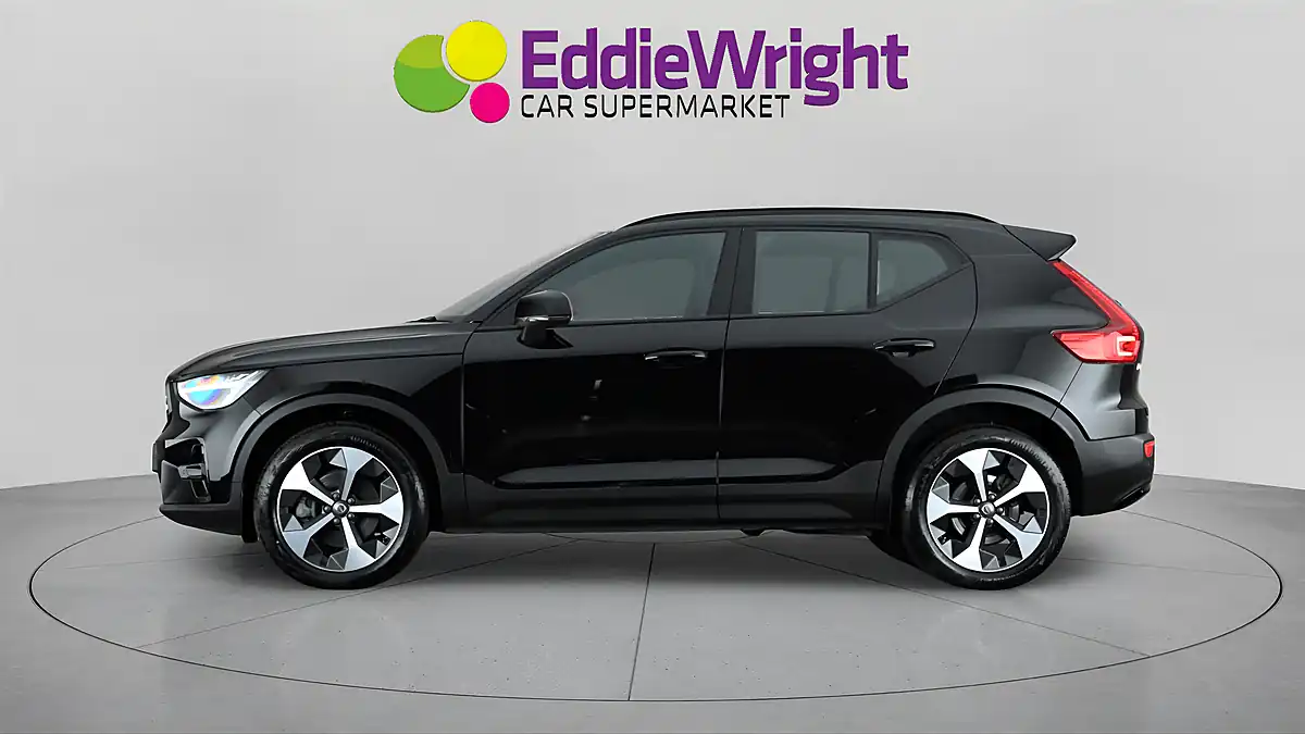 Used 2025 Volvo XC40 Plus Dark Black - Interior and Exterior details 4