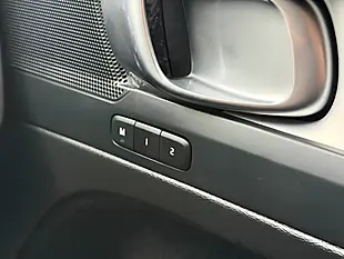 Used 2025 Volvo XC40 Plus Dark Blue - Interior and Exterior details 11