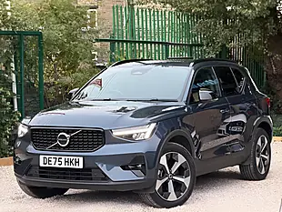 Used 2025 Volvo XC40 Plus Dark Blue - Interior and Exterior details 3