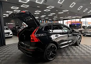 Used 2025 Volvo XC60 Plus Black Edition Black - Interior and Exterior details 19