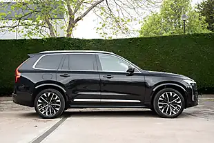 Used 2025 Volvo XC90 Ultra Bright Onyx Black - Interior and Exterior details 6