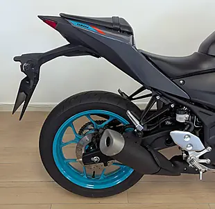 Used 2025 Yamaha MT-03 300 Hyper-Naked Grey - Interior and Exterior details 17