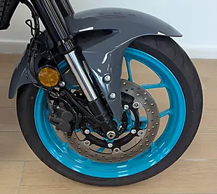 Used 2025 Yamaha MT-03 300 Hyper-Naked Grey - Interior and Exterior details 20