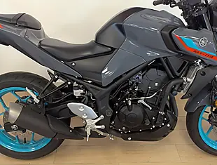 Used 2025 Yamaha MT-03 300 Hyper-Naked Grey - Interior and Exterior details 6