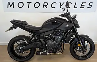 Used 2025 Yamaha MT-07 Hyper-Naked Black - Interior and Exterior details 2