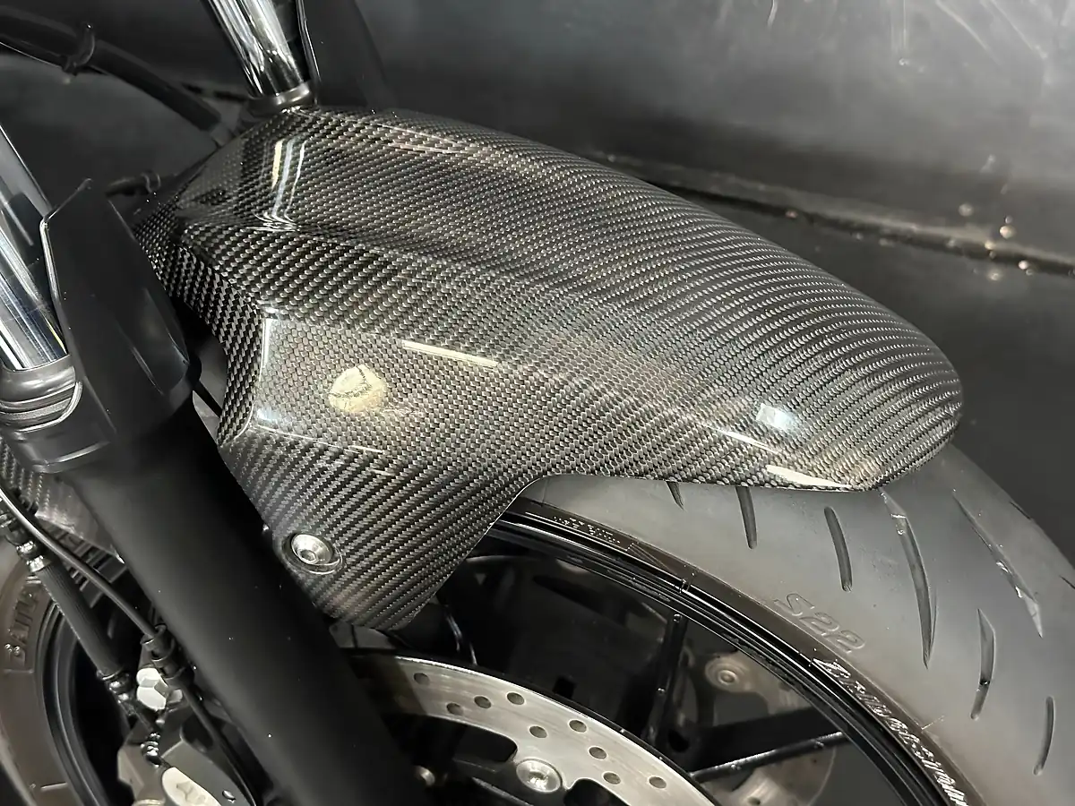 Used 2025 Yamaha MT-07 Hyper-Naked Black - Interior and Exterior details 16