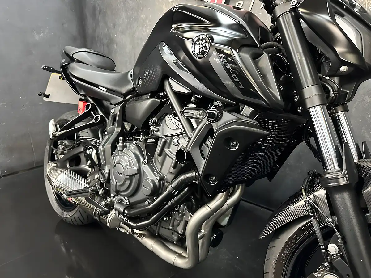 Used 2025 Yamaha MT-07 Hyper-Naked Black - Interior and Exterior details 20