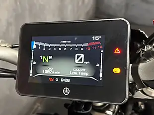Used 2025 Yamaha MT-07 Hyper-Naked Black - Interior and Exterior details 3