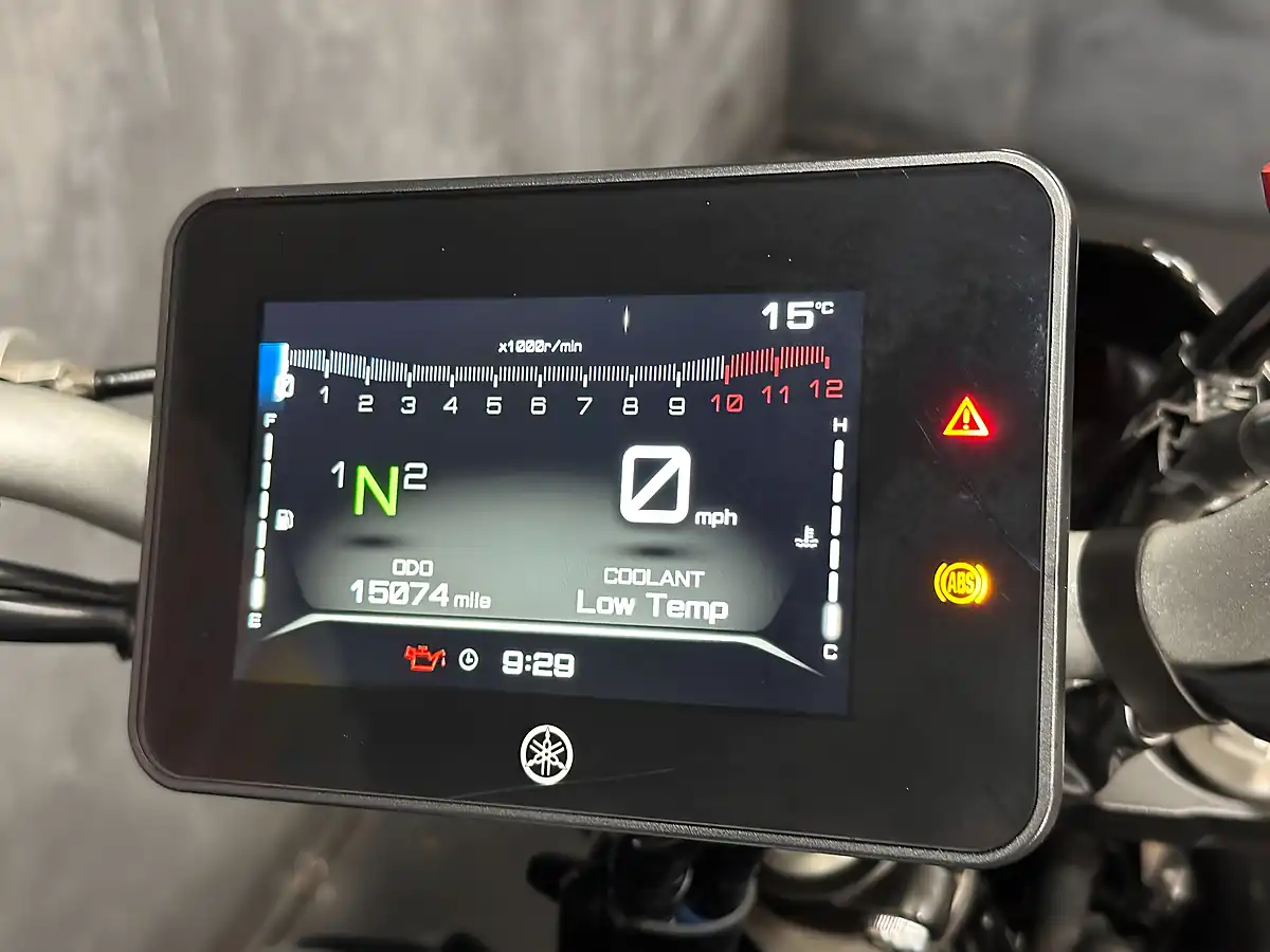 Used 2025 Yamaha MT-07 Hyper-Naked Black - Interior and Exterior details 3