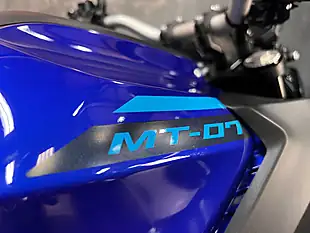 Used 2025 Yamaha MT-07 Hyper-Naked Blue - Interior and Exterior details 18