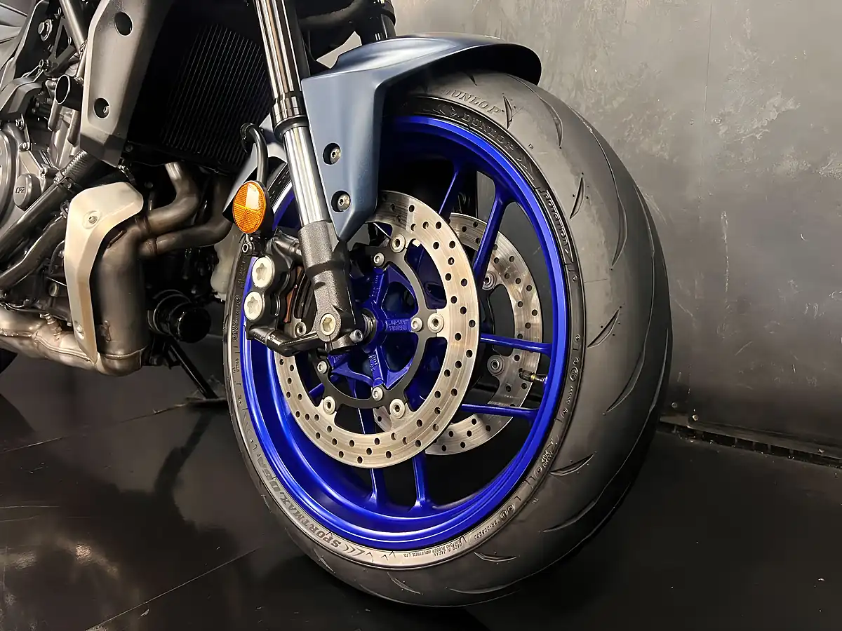 Used 2025 Yamaha MT-07 Hyper-Naked Blue - Interior and Exterior details 20
