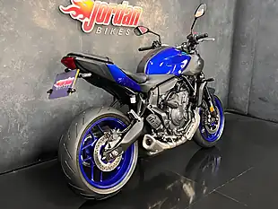 Used 2025 Yamaha MT-07 Hyper-Naked Blue - Interior and Exterior details 6