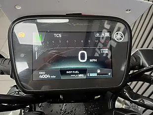 Used 2025 Yamaha MT-125 Blue - Interior and Exterior details 11