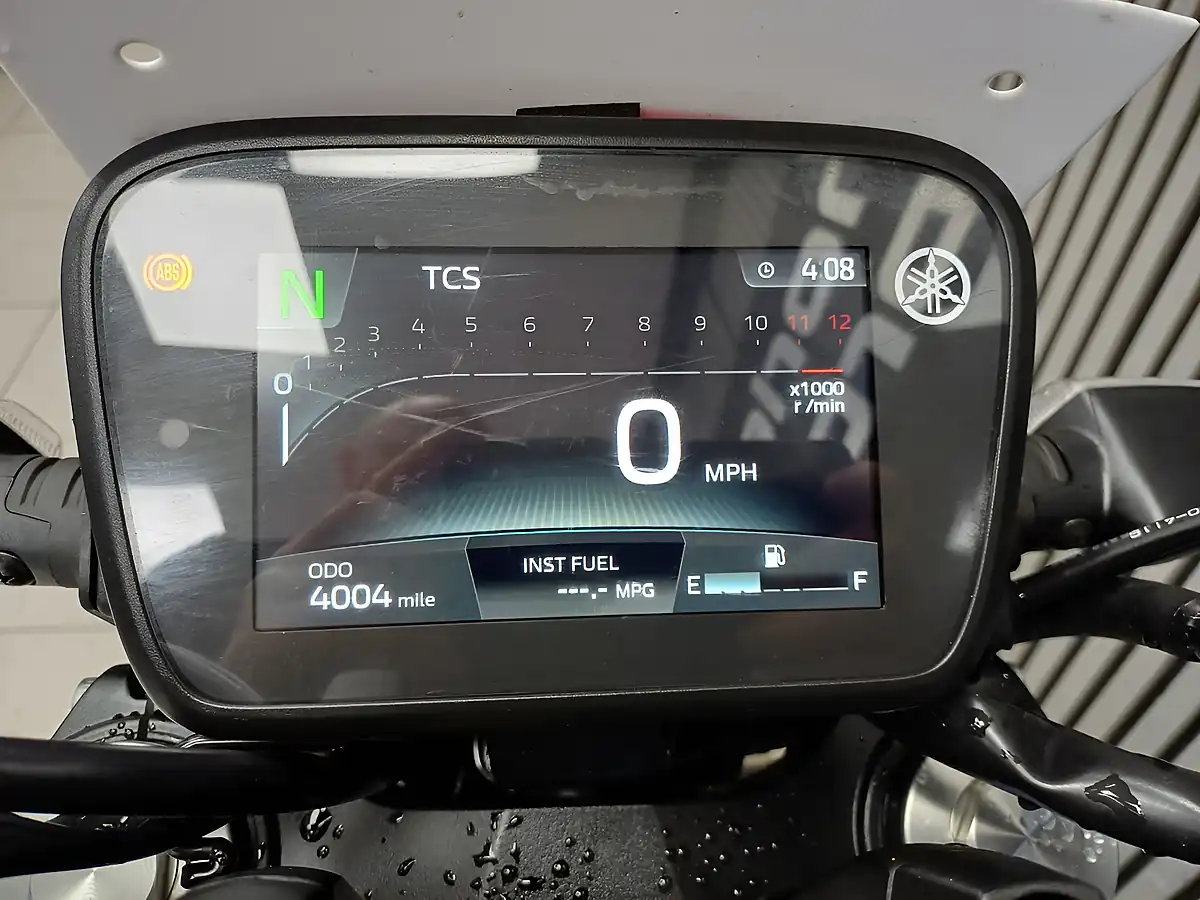 Used 2025 Yamaha MT-125 Blue - Interior and Exterior details 11