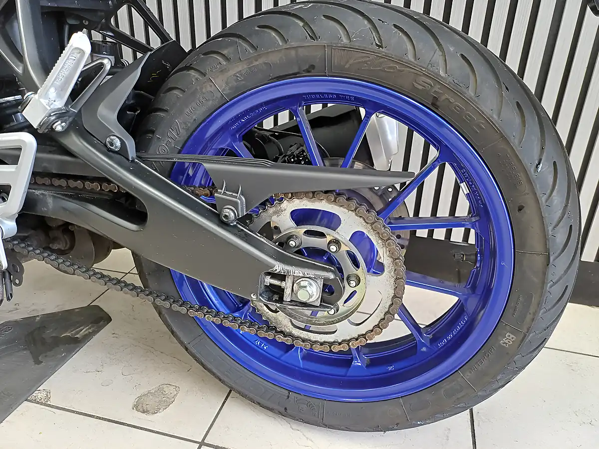 Used 2025 Yamaha MT-125 Blue - Interior and Exterior details 13