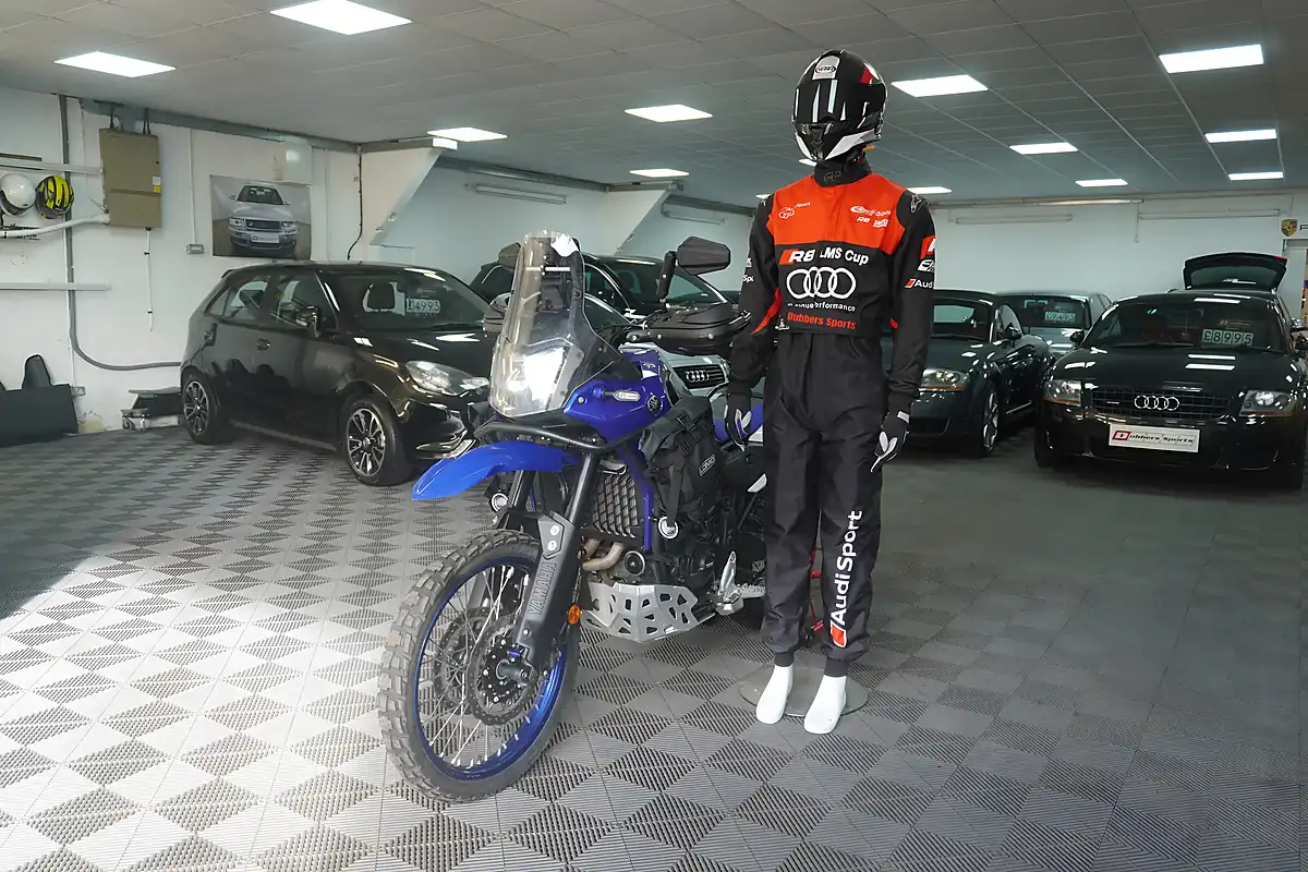 Used 2025 Yamaha Tenere 700 Adventure Blue - Front View