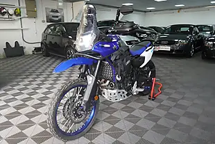 Used 2025 Yamaha Tenere 700 Adventure Blue - Interior and Exterior details 8